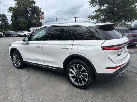 2023 Lincoln Corsair Standard