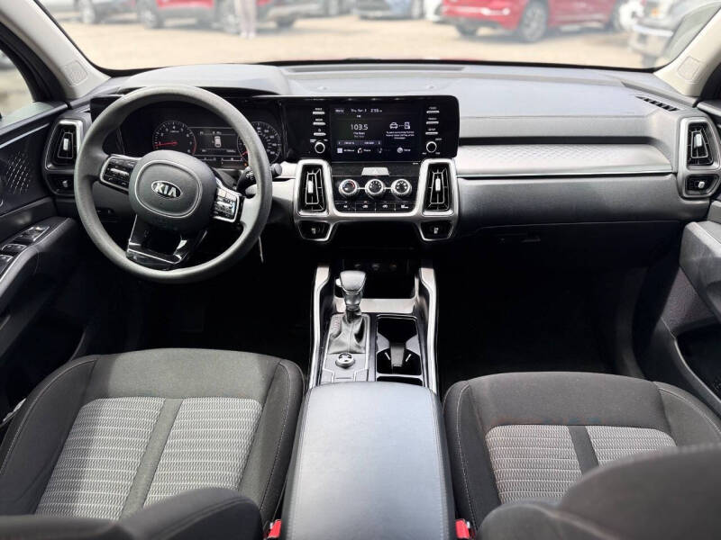 2021 Kia Sorento LX