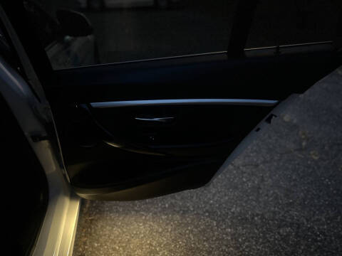 2018 BMW 3 Series 330i xDrive