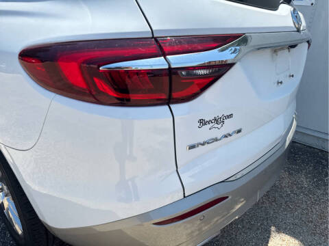 2021 Buick Enclave Essence