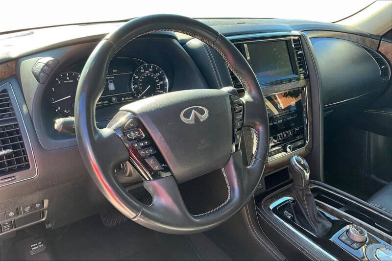 2021 Infiniti QX80 Premium Select