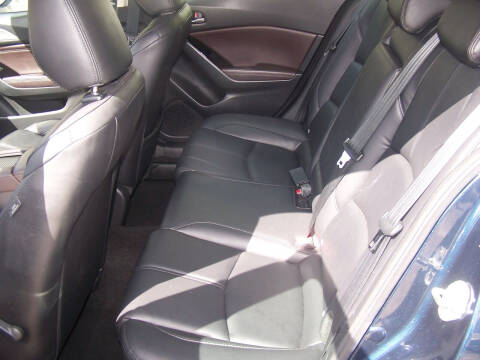 2018 Mazda MAZDA3 Touring