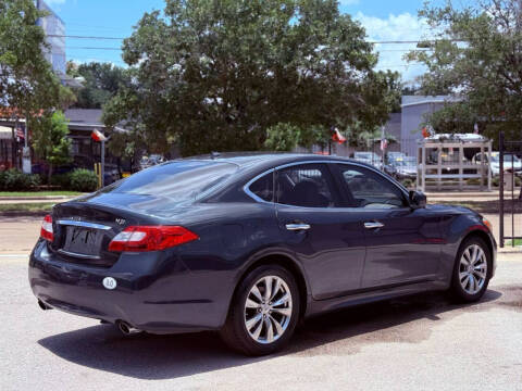 2012 Infiniti M37