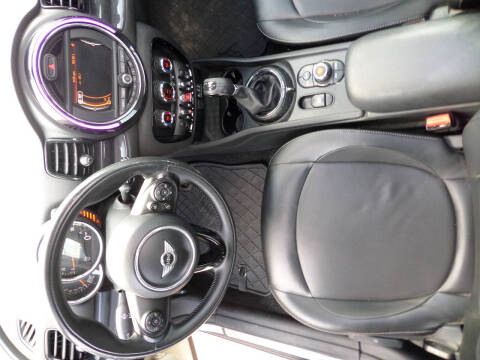 2017 MINI Clubman Cooper