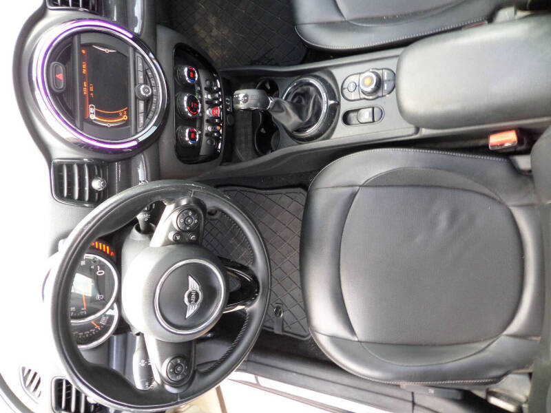 2017 MINI Clubman Cooper