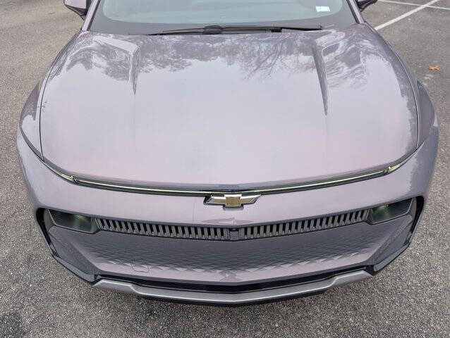 2025 Chevrolet Equinox EV LT