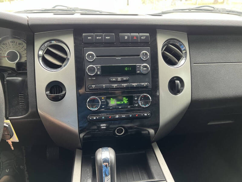 2012 Ford Expedition Limited