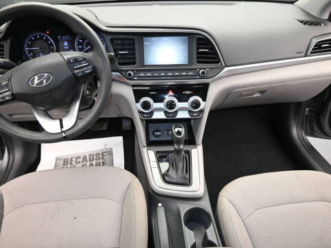 2019 Hyundai Elantra SEL