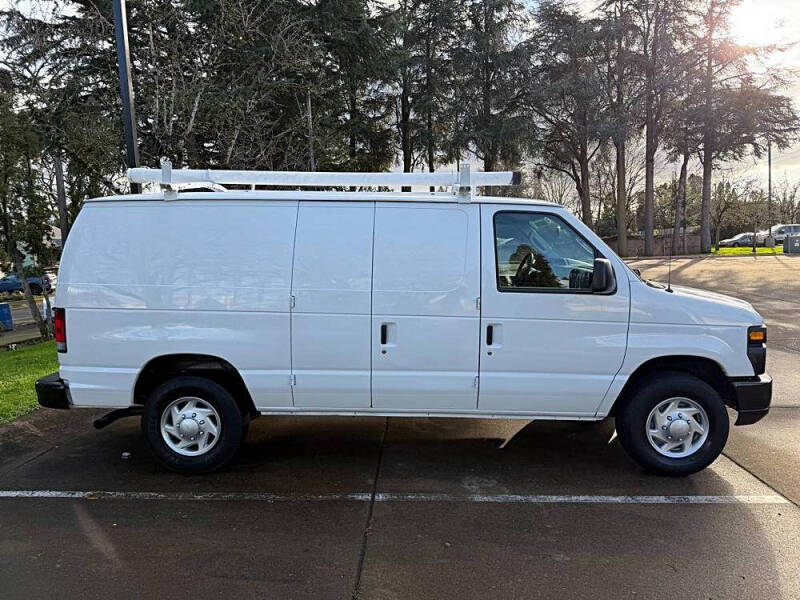 2013 Ford E-Series E-250