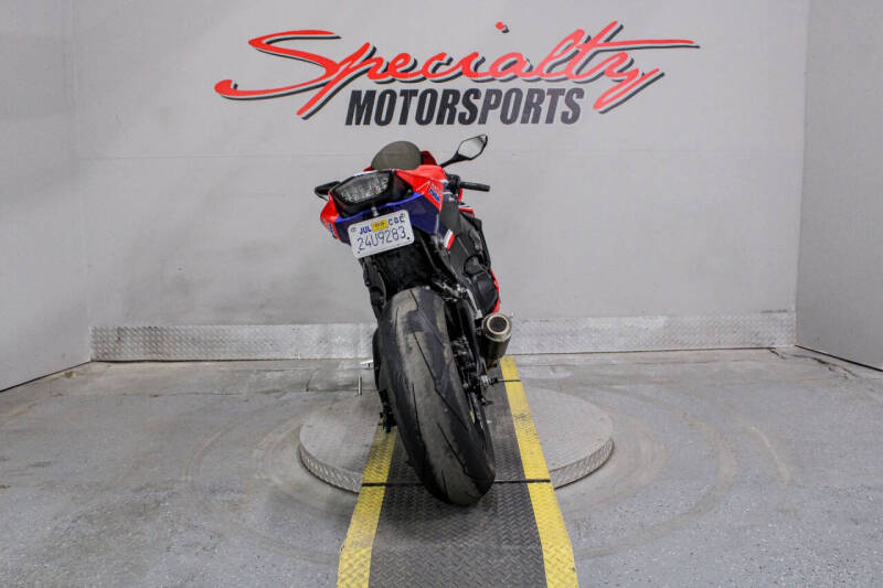 2017 Honda CBR1000RR