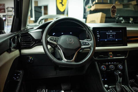 2025 Volkswagen Taos S