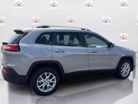 2018 Jeep Cherokee Latitude Plus