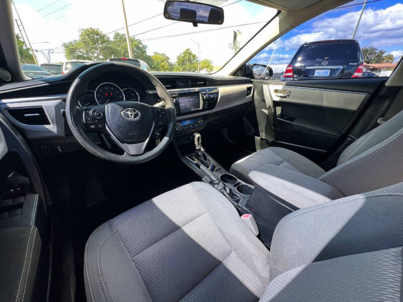 2015 Toyota Corolla LE