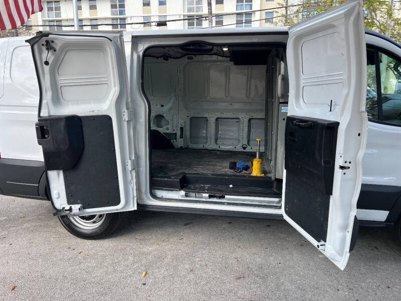 2017 Ford Transit 150