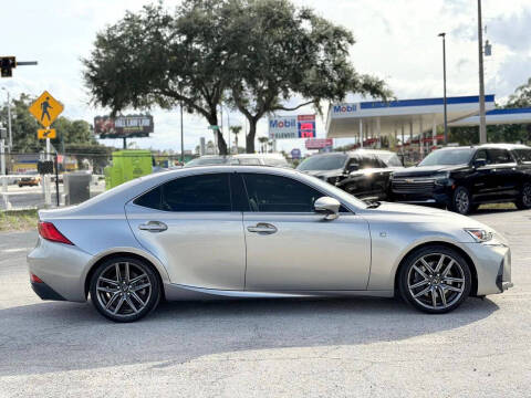 2017 Lexus IS 200t