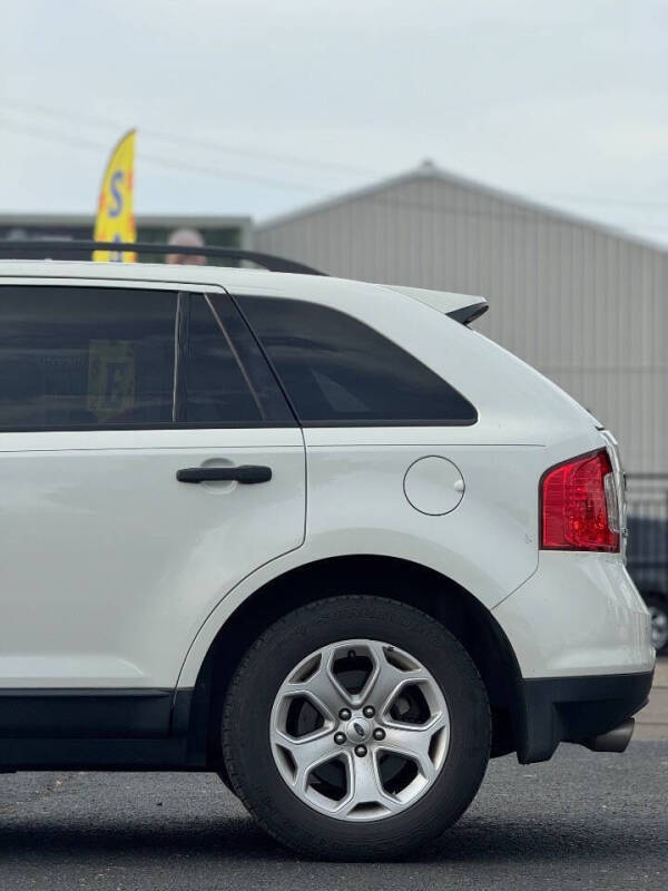 2013 Ford Edge SE