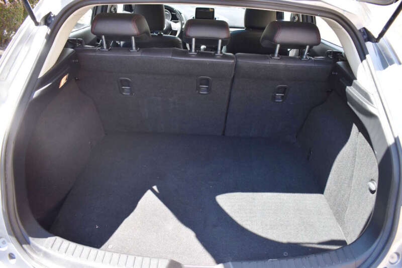 2014 Mazda MAZDA3 s Grand Touring