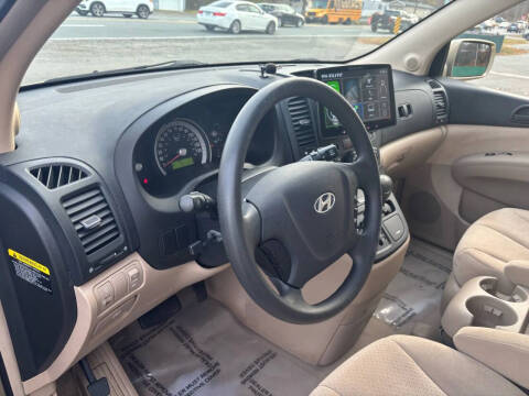 2007 Hyundai Entourage