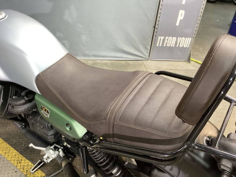 2021 Moto Guzzi V7 Stone Centenario E5