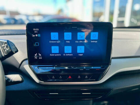 2023 Volkswagen ID.4 Pro