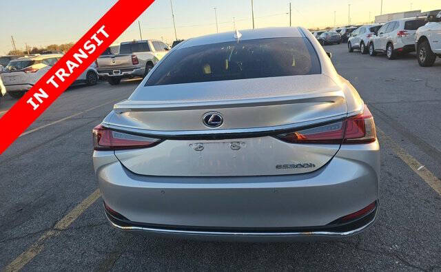 2020 Lexus ES 300h
