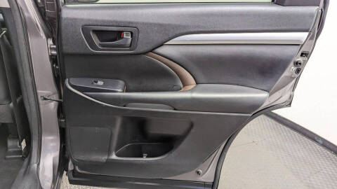 2018 Toyota Highlander LE Plus