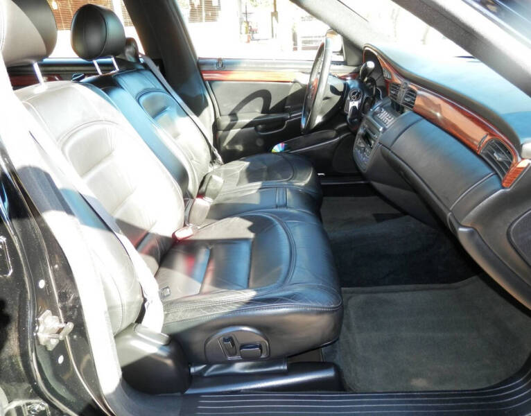 2003 Cadillac Limousine