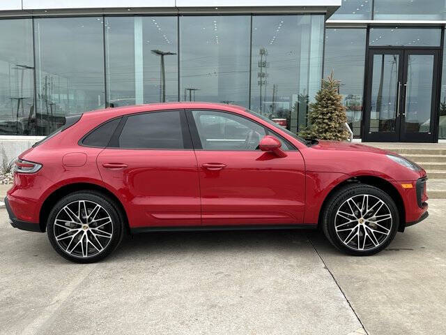 2026 Porsche Macan