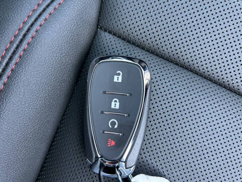 2025 Chevrolet Trax RS