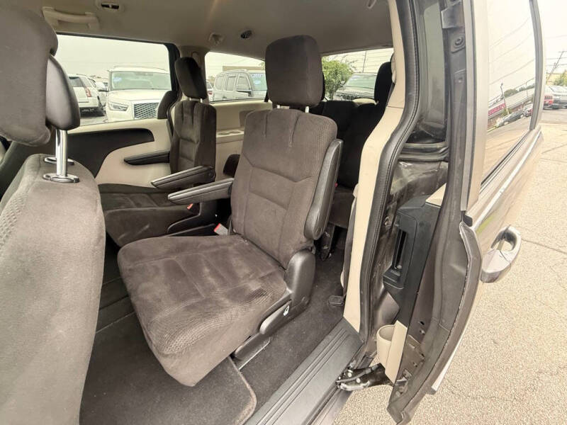2015 Dodge Grand Caravan SE