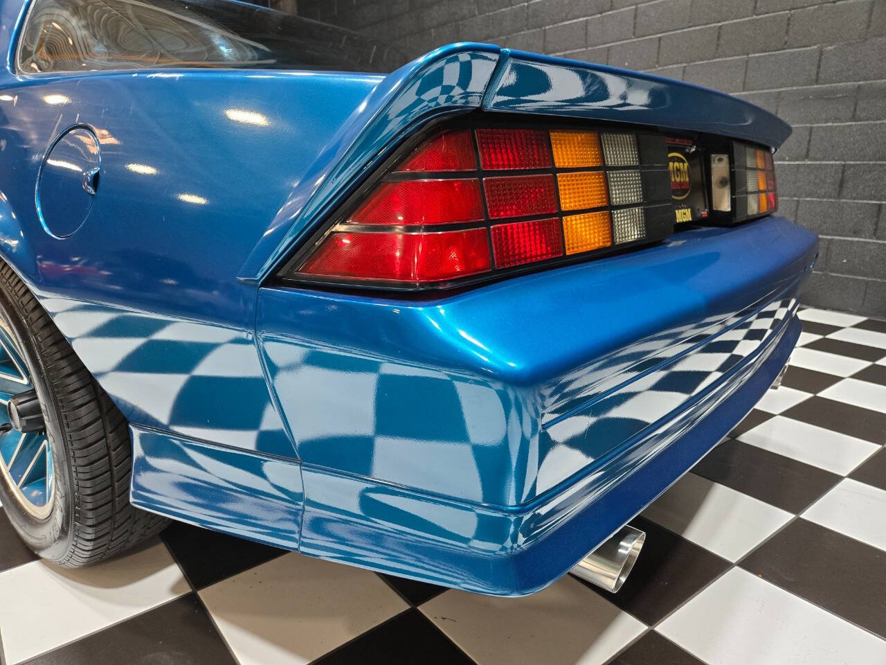 1992 Chevrolet Camaro 30