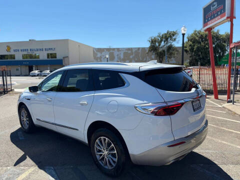 2022 Buick Enclave Essence