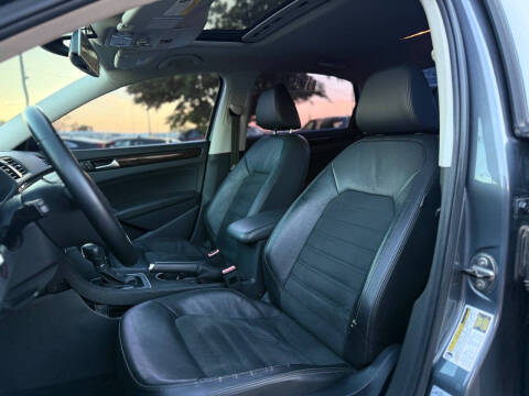 2014 Volkswagen Passat 2.0L TDI SEL Premium