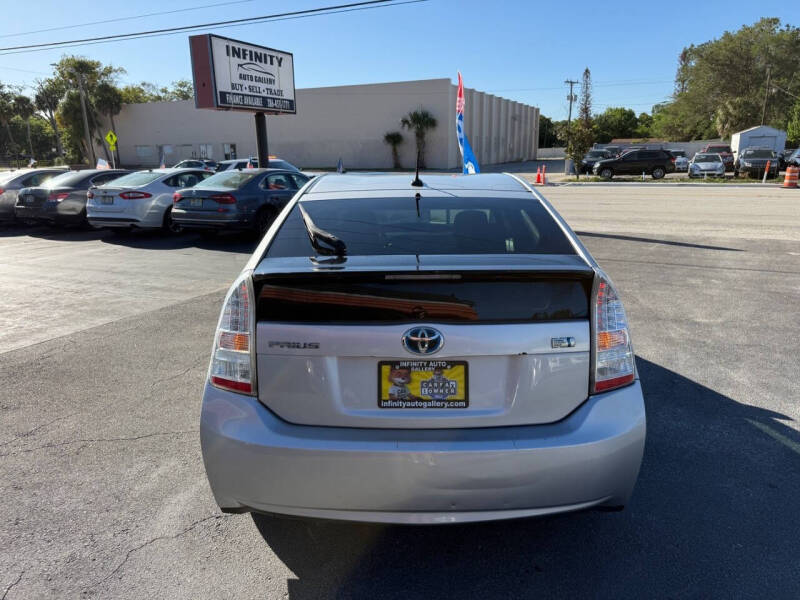 2010 Toyota Prius IV