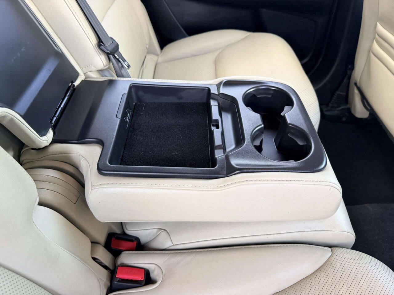 MazdaCX-931