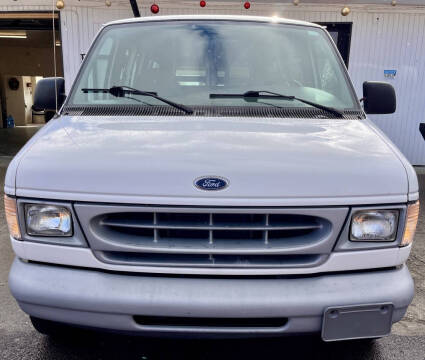1999 Ford E-150 Chateau