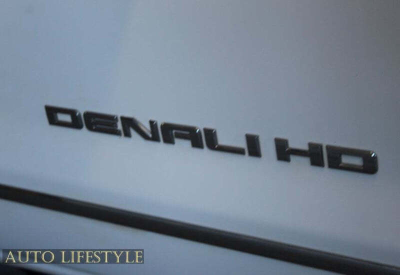2017 GMC Sierra 3500HD Denali