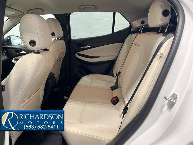 2022 Buick Encore GX Select