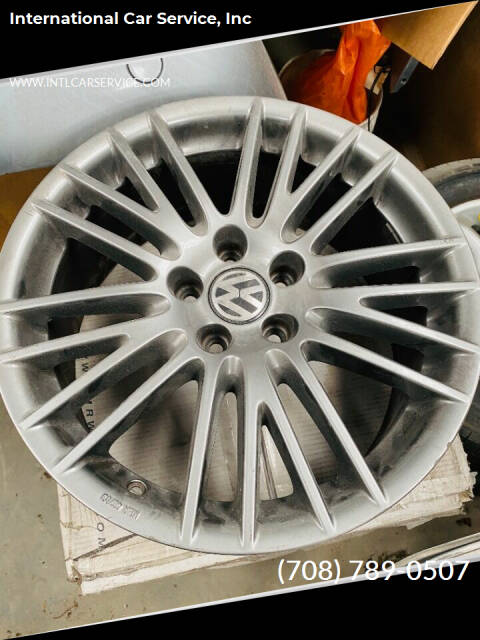 2015 Volkswagen OEM 18 inch Wheels for sale at International Car Service, Inc in DULUTH, GA