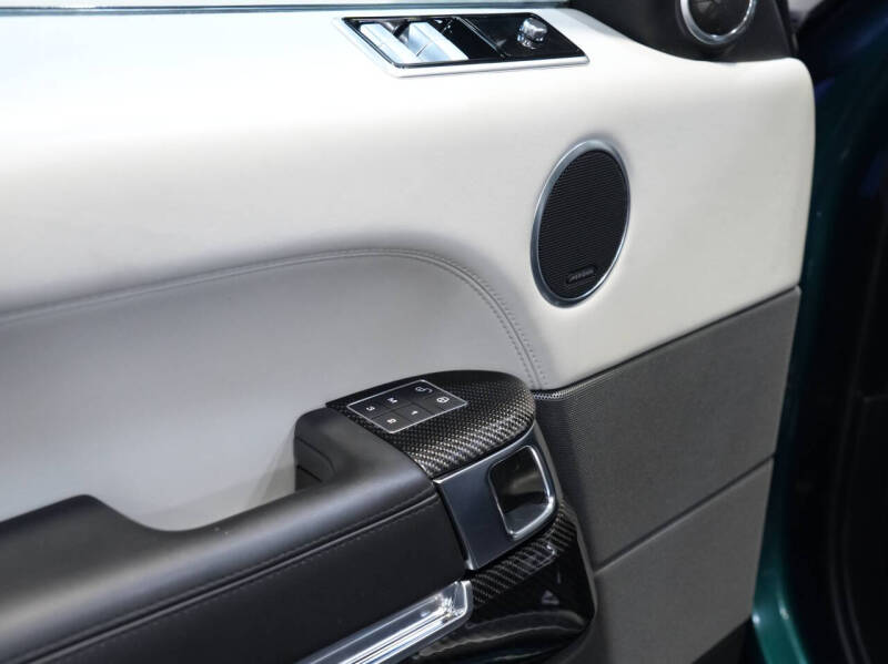 2020 Land Rover Range Rover Sport SVR