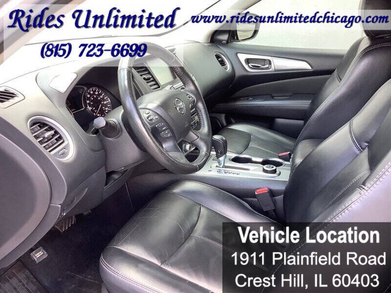 2019 Nissan Pathfinder SL