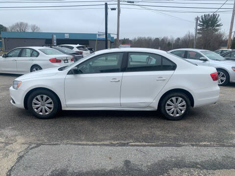 2013 Volkswagen Jetta for sale at BAY CITY MOTORS in Auburn ME