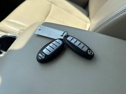 2018 Nissan Pathfinder S