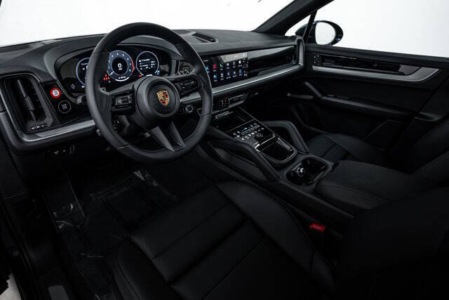 2025 Porsche Cayenne