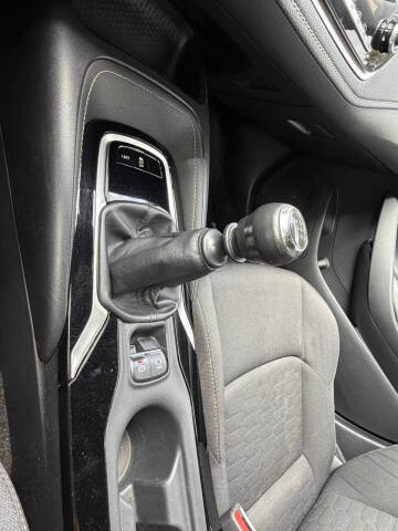 2019 Toyota Corolla Hatchback SE