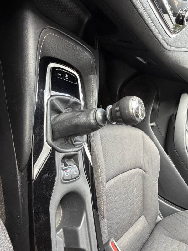 2019 Toyota Corolla Hatchback SE