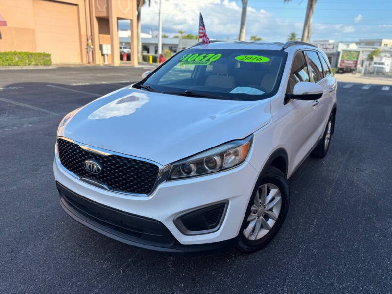 2016 Kia Sorento LX