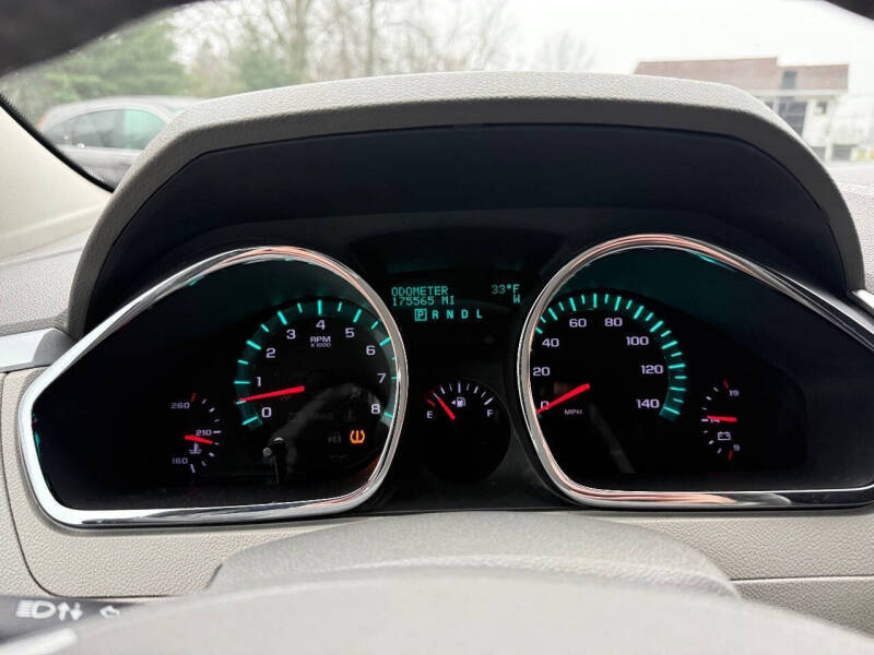 2011 Chevrolet Traverse LT