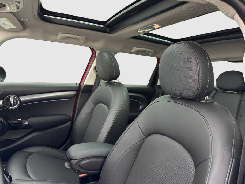 2023 MINI Hardtop 4 Door Cooper