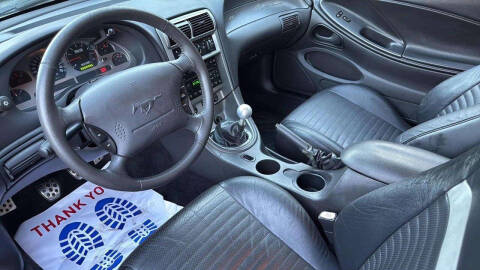 2003 Ford Mustang Mach 1 Premium